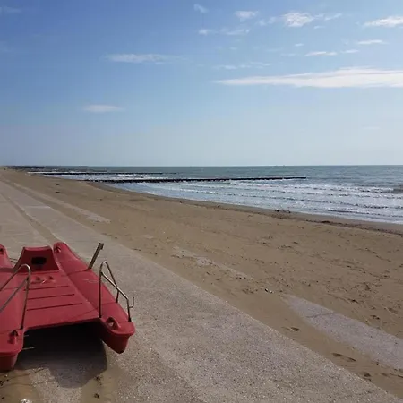 In - Caorle Apartament *